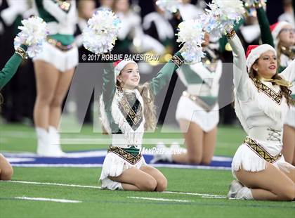 Thumbnail 2 in Waxahachie vs. Lone Star (UIL 5A Division 2 Region 2 Regional Semis) photogallery.