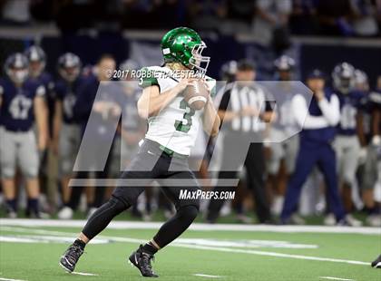 Thumbnail 3 in Waxahachie vs. Lone Star (UIL 5A Division 2 Region 2 Regional Semis) photogallery.