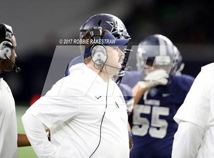 Thumbnail 1 in Waxahachie vs. Lone Star (UIL 5A Division 2 Region 2 Regional Semis) photogallery.