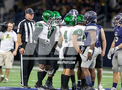 Thumbnail 3 in Waxahachie vs. Lone Star (UIL 5A Division 2 Region 2 Regional Semis) photogallery.