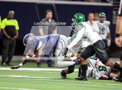 Thumbnail 2 in Waxahachie vs. Lone Star (UIL 5A Division 2 Region 2 Regional Semis) photogallery.