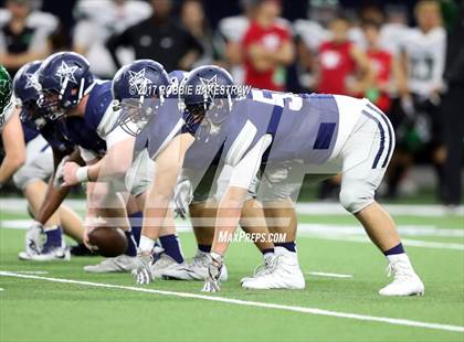 Thumbnail 3 in Waxahachie vs. Lone Star (UIL 5A Division 2 Region 2 Regional Semis) photogallery.