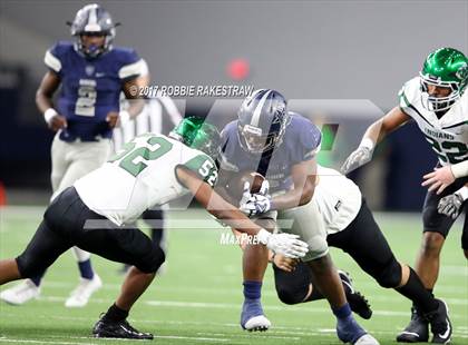 Thumbnail 1 in Waxahachie vs. Lone Star (UIL 5A Division 2 Region 2 Regional Semis) photogallery.