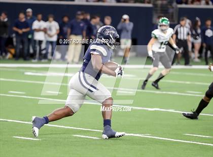Thumbnail 3 in Waxahachie vs. Lone Star (UIL 5A Division 2 Region 2 Regional Semis) photogallery.
