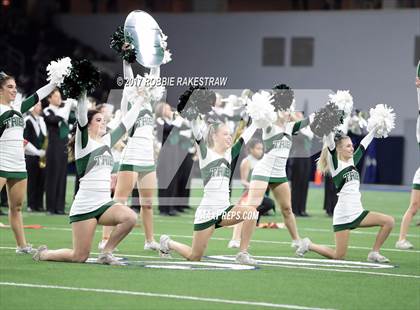 Thumbnail 2 in Waxahachie vs. Lone Star (UIL 5A Division 2 Region 2 Regional Semis) photogallery.