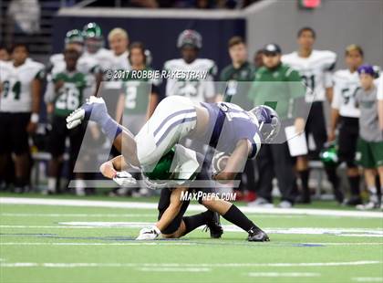 Thumbnail 2 in Waxahachie vs. Lone Star (UIL 5A Division 2 Region 2 Regional Semis) photogallery.