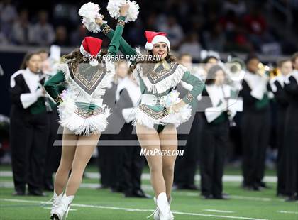 Thumbnail 1 in Waxahachie vs. Lone Star (UIL 5A Division 2 Region 2 Regional Semis) photogallery.