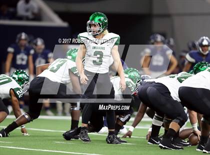 Thumbnail 1 in Waxahachie vs. Lone Star (UIL 5A Division 2 Region 2 Regional Semis) photogallery.