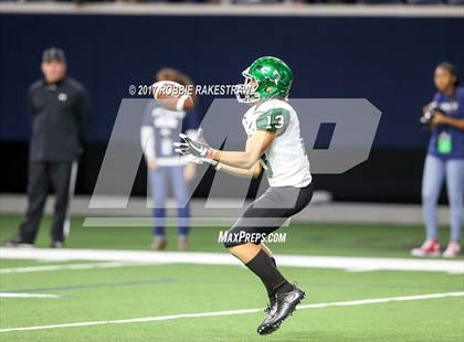 Thumbnail 3 in Waxahachie vs. Lone Star (UIL 5A Division 2 Region 2 Regional Semis) photogallery.