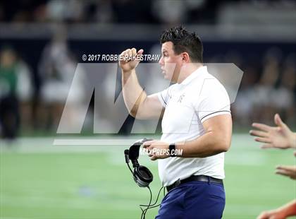 Thumbnail 1 in Waxahachie vs. Lone Star (UIL 5A Division 2 Region 2 Regional Semis) photogallery.