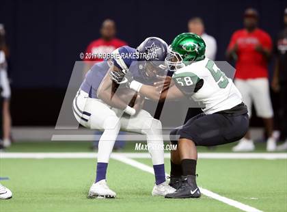 Thumbnail 2 in Waxahachie vs. Lone Star (UIL 5A Division 2 Region 2 Regional Semis) photogallery.