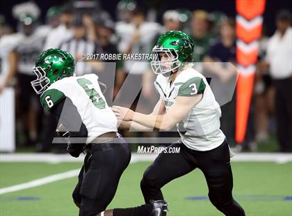 Thumbnail 2 in Waxahachie vs. Lone Star (UIL 5A Division 2 Region 2 Regional Semis) photogallery.