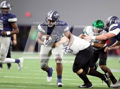 Thumbnail 3 in Waxahachie vs. Lone Star (UIL 5A Division 2 Region 2 Regional Semis) photogallery.