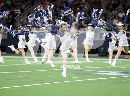 Thumbnail 2 in Waxahachie vs. Lone Star (UIL 5A Division 2 Region 2 Regional Semis) photogallery.