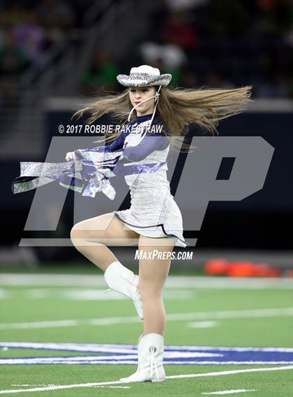 Thumbnail 2 in Waxahachie vs. Lone Star (UIL 5A Division 2 Region 2 Regional Semis) photogallery.