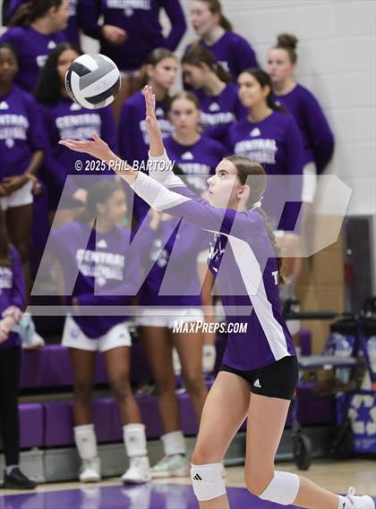 Thumbnail 3 in Pickerington Central @ Logan photogallery.