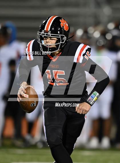 Thumbnail 2 in Stamford @ Ridgefield photogallery.