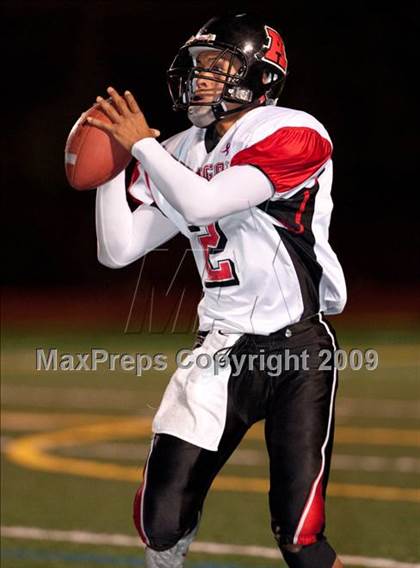 Thumbnail 2 in Aragon vs. Los Gatos (CIF CCS D2 Playoffs) photogallery.
