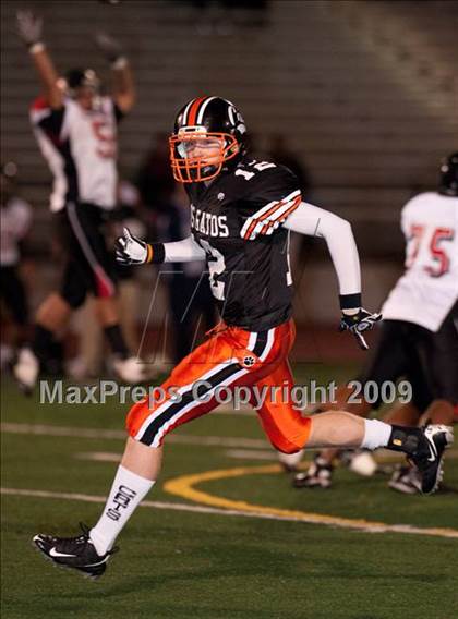 Thumbnail 2 in Aragon vs. Los Gatos (CIF CCS D2 Playoffs) photogallery.