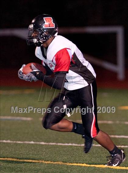 Thumbnail 1 in Aragon vs. Los Gatos (CIF CCS D2 Playoffs) photogallery.