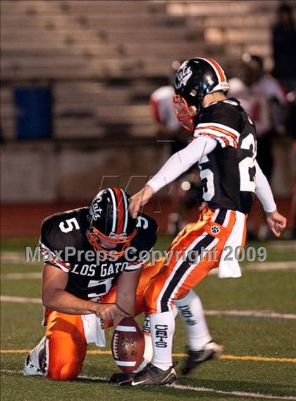 Thumbnail 1 in Aragon vs. Los Gatos (CIF CCS D2 Playoffs) photogallery.