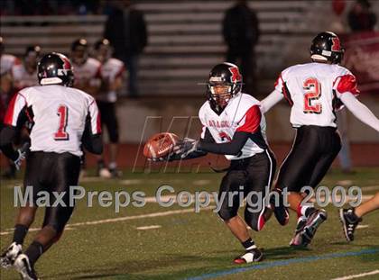 Thumbnail 1 in Aragon vs. Los Gatos (CIF CCS D2 Playoffs) photogallery.