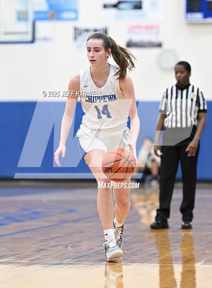 Thumbnail 1 in Highland @ Chippewa photogallery.