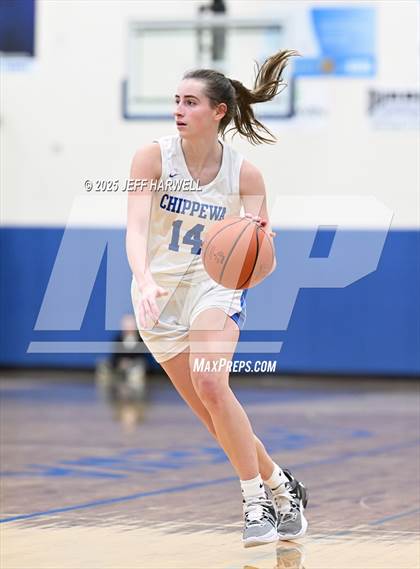 Thumbnail 3 in Highland @ Chippewa photogallery.
