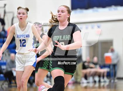 Thumbnail 3 in Highland @ Chippewa photogallery.