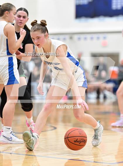 Thumbnail 1 in Highland @ Chippewa photogallery.