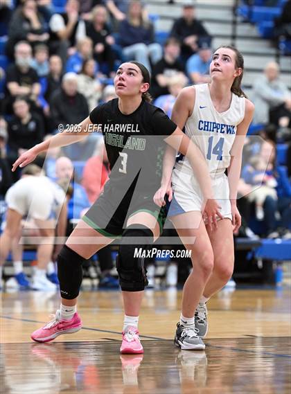 Thumbnail 3 in Highland @ Chippewa photogallery.
