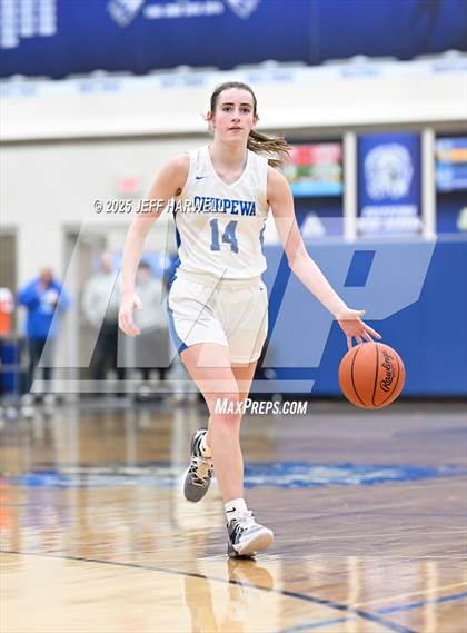 Thumbnail 3 in Highland @ Chippewa photogallery.