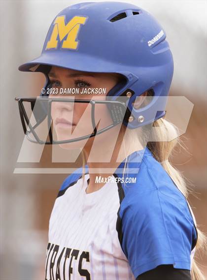 Thumbnail 2 in Pahrump Valley vs Moapa Valley (Sherm Bennett Memorial Tournament) photogallery.