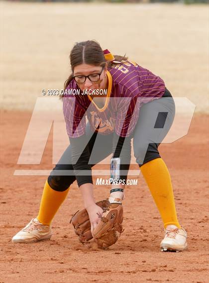 Thumbnail 2 in Pahrump Valley vs Moapa Valley (Sherm Bennett Memorial Tournament) photogallery.