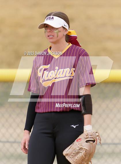 Thumbnail 2 in Pahrump Valley vs Moapa Valley (Sherm Bennett Memorial Tournament) photogallery.