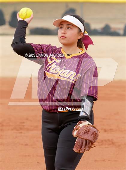 Thumbnail 1 in Pahrump Valley vs Moapa Valley (Sherm Bennett Memorial Tournament) photogallery.