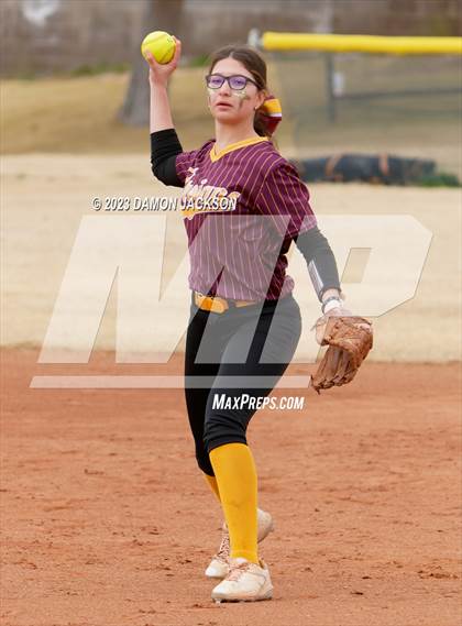 Thumbnail 2 in Pahrump Valley vs Moapa Valley (Sherm Bennett Memorial Tournament) photogallery.