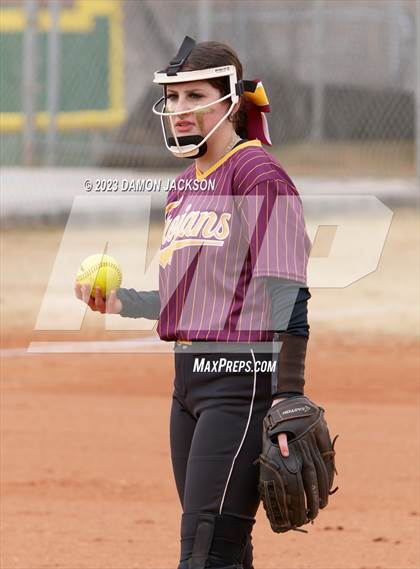 Thumbnail 1 in Pahrump Valley vs Moapa Valley (Sherm Bennett Memorial Tournament) photogallery.