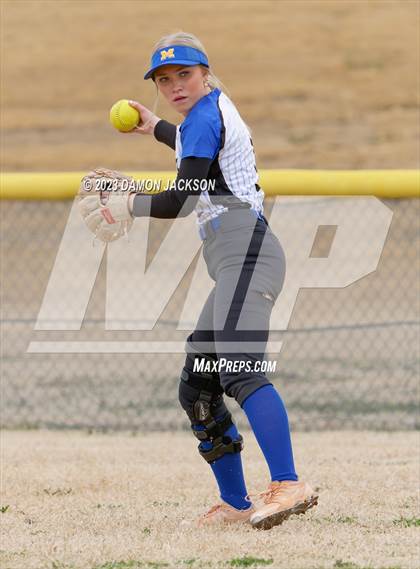 Thumbnail 3 in Pahrump Valley vs Moapa Valley (Sherm Bennett Memorial Tournament) photogallery.