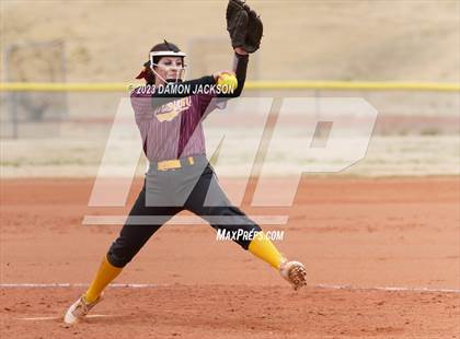 Thumbnail 2 in Pahrump Valley vs Moapa Valley (Sherm Bennett Memorial Tournament) photogallery.