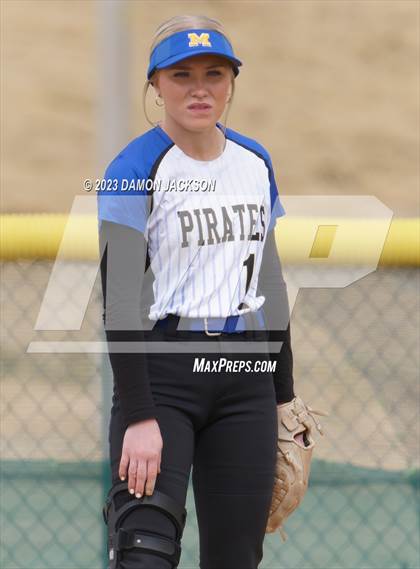 Thumbnail 2 in Pahrump Valley vs Moapa Valley (Sherm Bennett Memorial Tournament) photogallery.