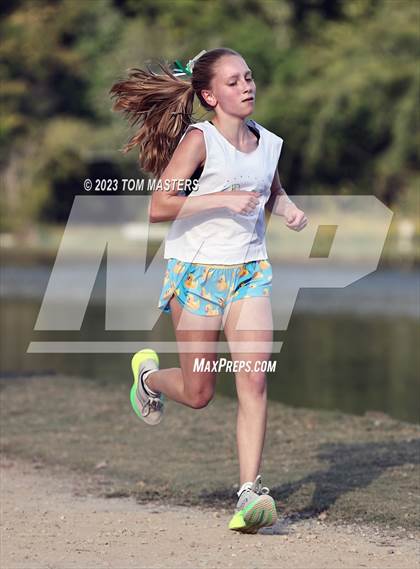 Thumbnail 3 in Gil Murdock Relays photogallery.