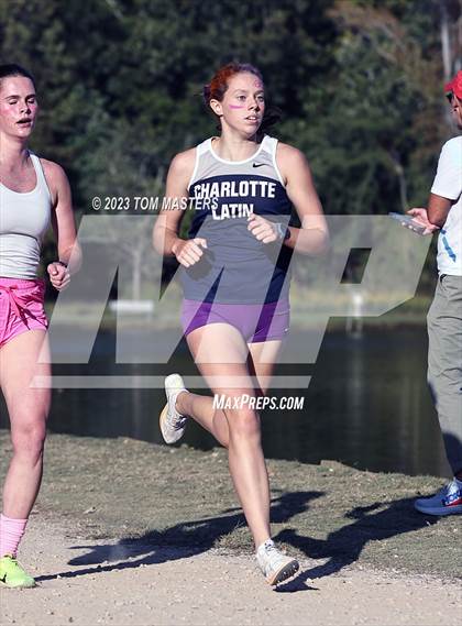 Thumbnail 3 in Gil Murdock Relays photogallery.