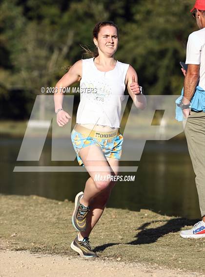 Thumbnail 2 in Gil Murdock Relays photogallery.