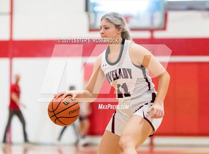 Thumbnail 2 in Somerset vs. Lovelady (Battlin' Billie Classic) photogallery.