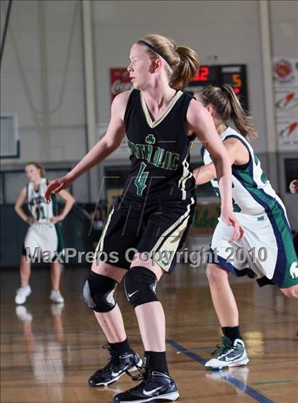 Thumbnail 2 in Knoxville Catholic @ Webb photogallery.