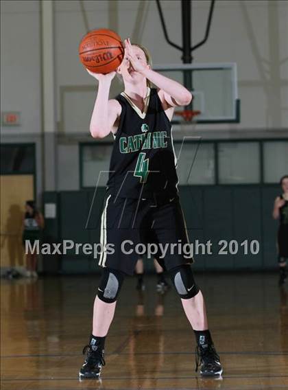 Thumbnail 1 in Knoxville Catholic @ Webb photogallery.