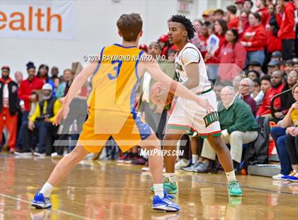 Thumbnail 1 in Greenfield-Central vs. Anderson (IHSAA 4A Sectional 9 Round 1) photogallery.