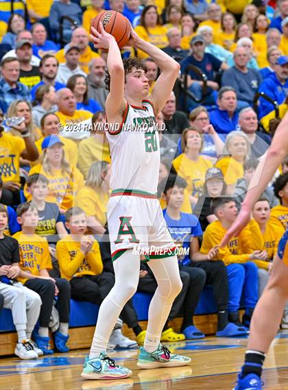 Thumbnail 3 in Greenfield-Central vs. Anderson (IHSAA 4A Sectional 9 Round 1) photogallery.