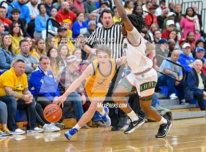 Thumbnail 1 in Greenfield-Central vs. Anderson (IHSAA 4A Sectional 9 Round 1) photogallery.